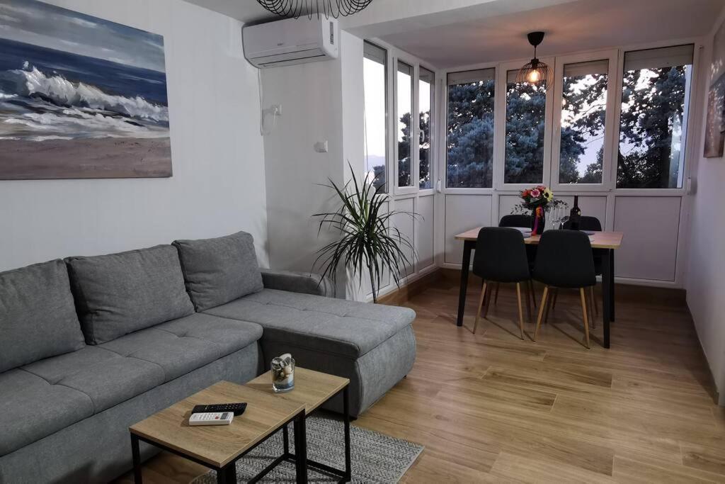 Apartman Liburna リエカ エクステリア 写真