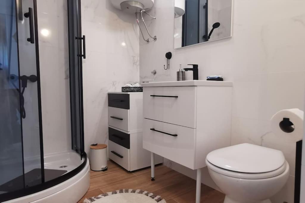 Apartman Liburna リエカ エクステリア 写真