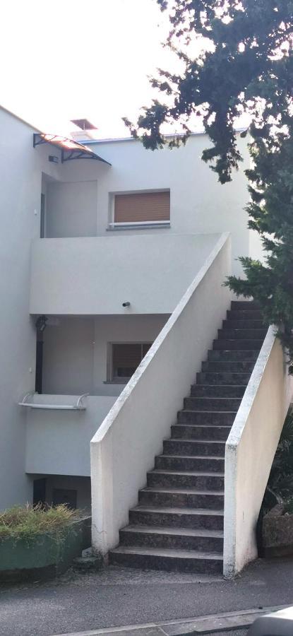 Apartman Liburna リエカ エクステリア 写真